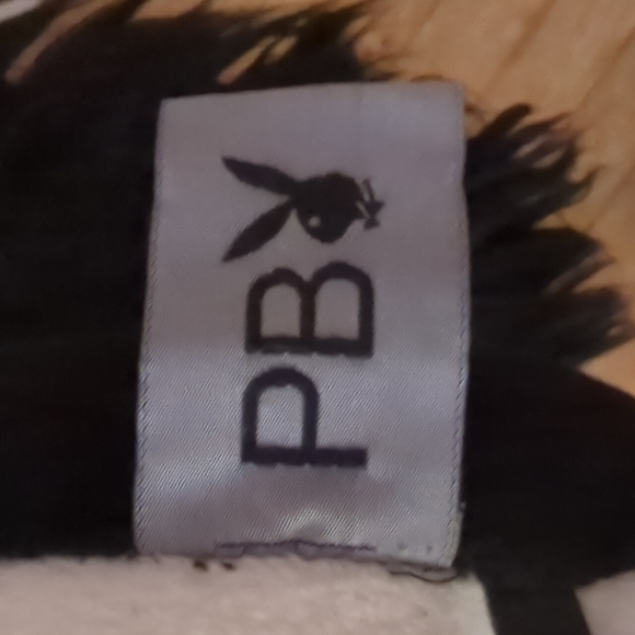 NWT LARGE Y2K PLAYBOY BUNNY PILLOW - Picture 5 of 5